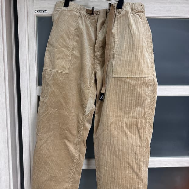 그라미치 루즈테이퍼드 코듀로이 팬츠 20FW Beige XL사이즈