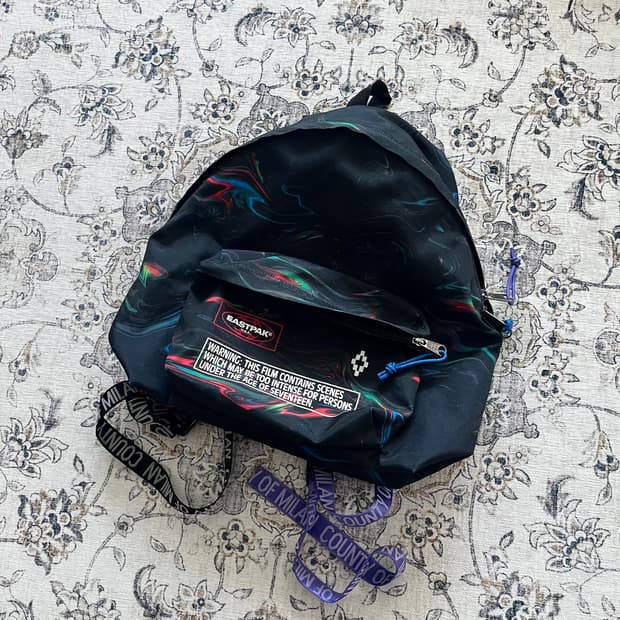 이스트팩 x 마르셀로 볼론 백팩