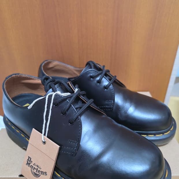 닥터마틴 1461 스무스 블랙 240 uk5