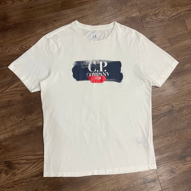 CP컴퍼니 20SS 브러쉬 로고 반팔 티셔츠