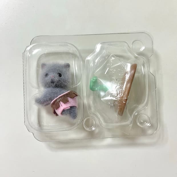실바니안 아기 어드벤처 블라인드백 페르시안 고양이