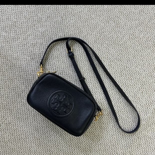 토리버치 블랙 미니 크로스백