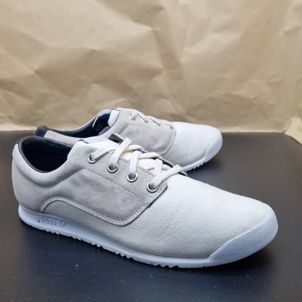 아디다스 스니커즈 250