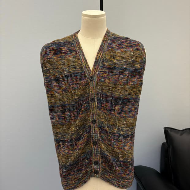 suspense니트베스트