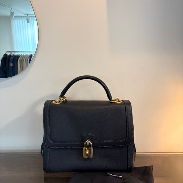 돌체앤가바나 패들락 탑 토트 크로스백