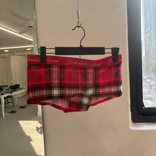 빅토리아시크릿 타탄체크 복서 쇼츠
