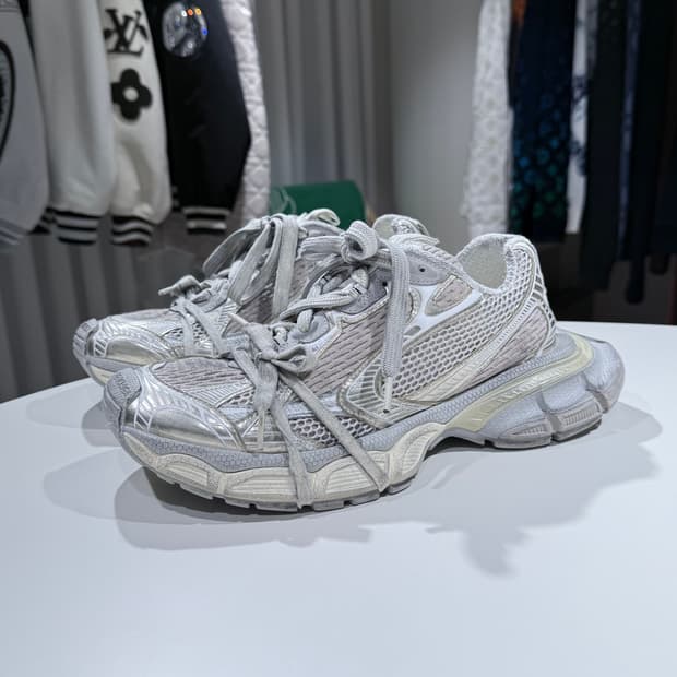 41 / 발렌시아가 3XL 에그쉘 스니커즈