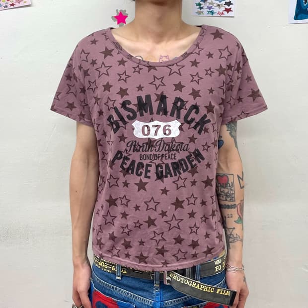 Dark Pink Star T-shirt