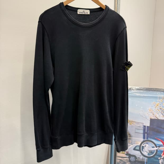 스톤아일랜드 맨투맨