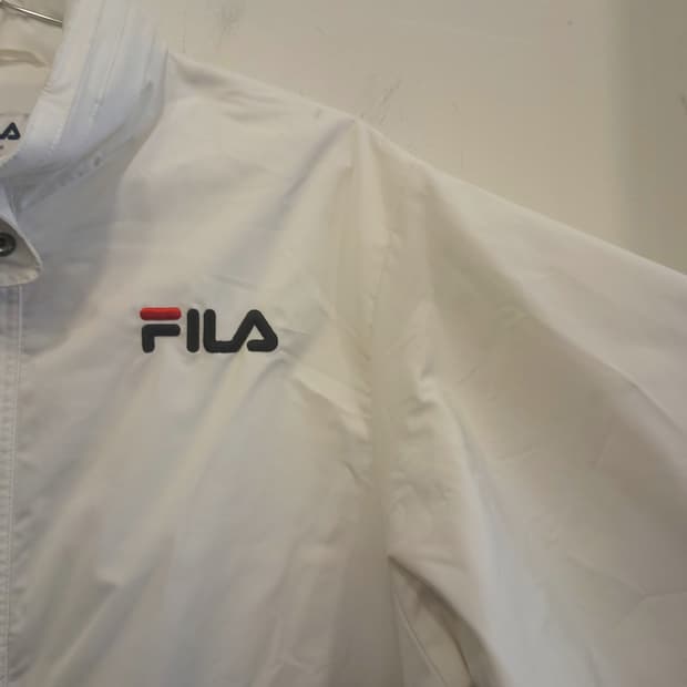 휠라 클래식 윈드브레이커 데일리 바람막이