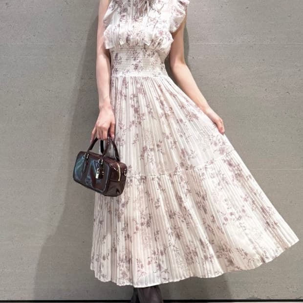 snidel 스나이델 플리츠 셔링 원피스 양산형 스나계