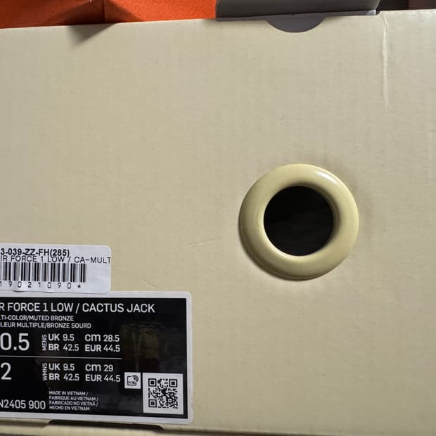 AIR FORCE 1 LOW CACTUS JACK 나이키 에어포스1 