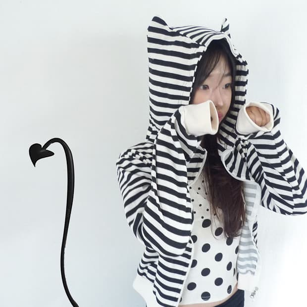 cats hood zip-up 블랙
