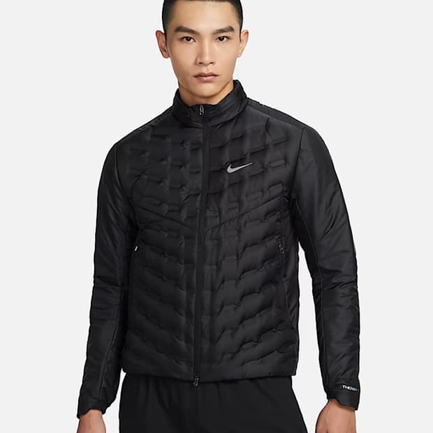 나이키 써마 핏 ADV 에어로로프트 자켓 판매합니다