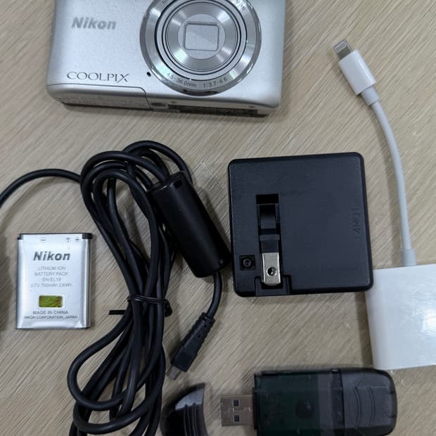 니콘 쿨픽스 s3600 빈티지디카 한글판 에스파 라이즈