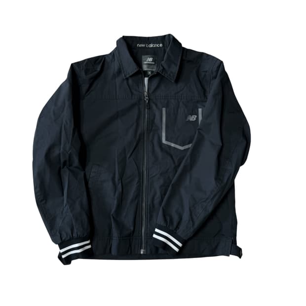 뉴발란스 바람막이