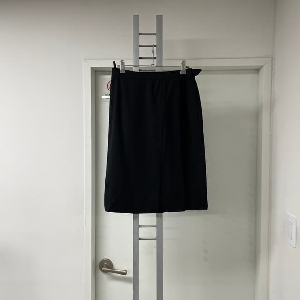 발렌티노 블랙 스커트 10