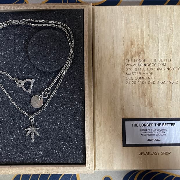 마리화나 목걸이