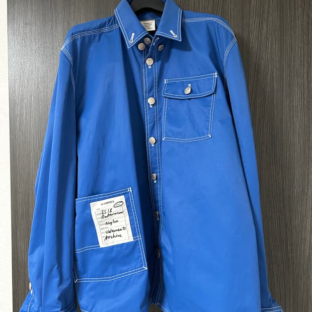 베트멍(VETEMENTS) 18SS 아카이브 패치 셔츠 블루 (S사이즈)