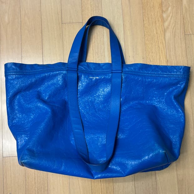 발렌시아가 이케아 쇼퍼