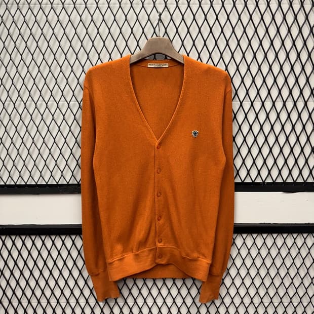 USA VTG 솔리드 울 니트 가디건 로고 자수 디테일 오렌지