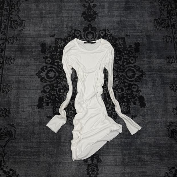 No id asymmetry ghost cut sew
