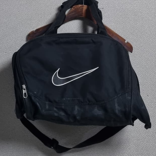 나이키 블랙 더플백 스포츠 가방