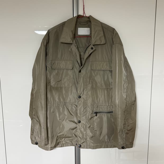 프라다 나일론 필드 자켓