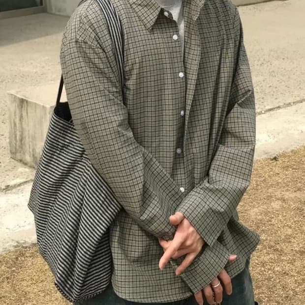 피넛 배색 체크 남방 플란넬 셔츠 카키 이퀄 equal