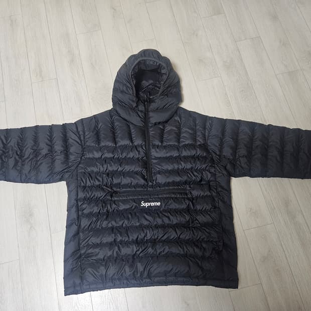 슈프림 24fw 마이크로 다운 패딩m 사이즈