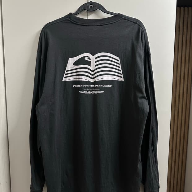 칼하트 블랙 프린팅 긴팔티셔츠