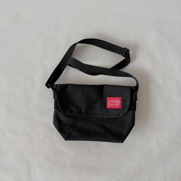 맨하탄포티지(Manhattan portage) 코듀라 미니 메신져백