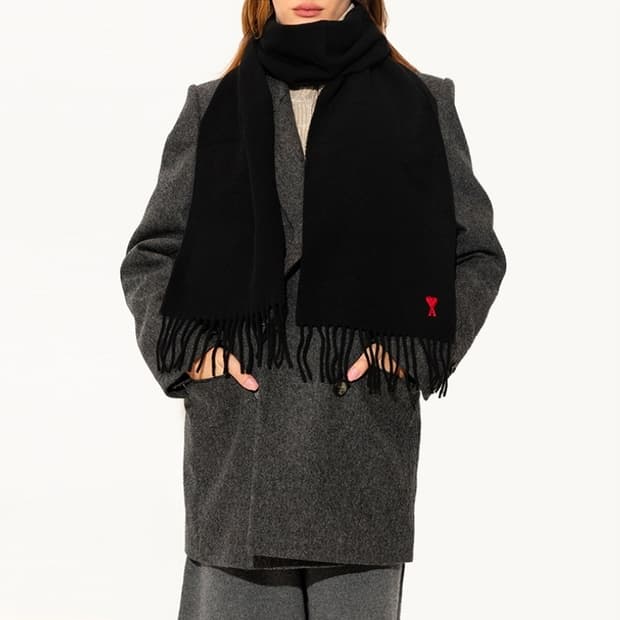 아미(Ami) 울 100% 하트로고 자수 머플러 25x190 size