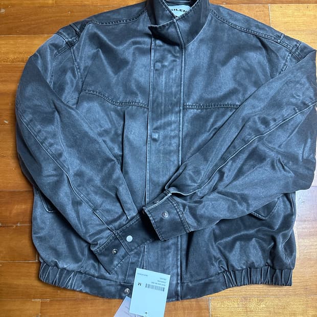 인사일런스 워시드 포우 레더 점퍼 CHARCOAL