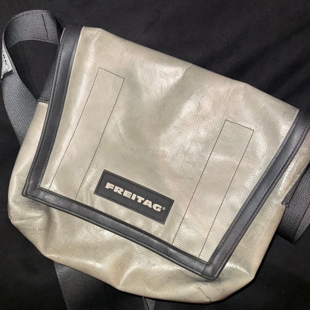 프라이탁 덱스터