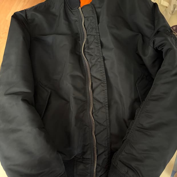 알파인더스트리 Ma-1 네이비 m 사이즈