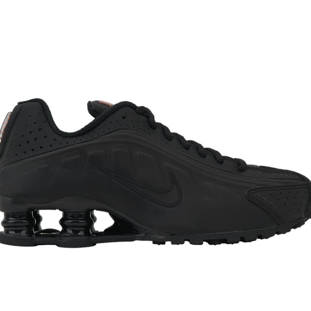 나이키 샥스 R4 블랙 