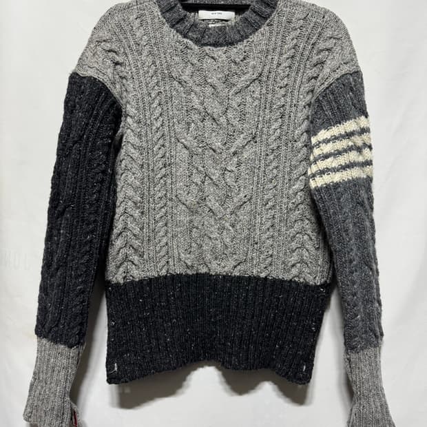 2 톰브라운 아란케이블 꽈배기 니트