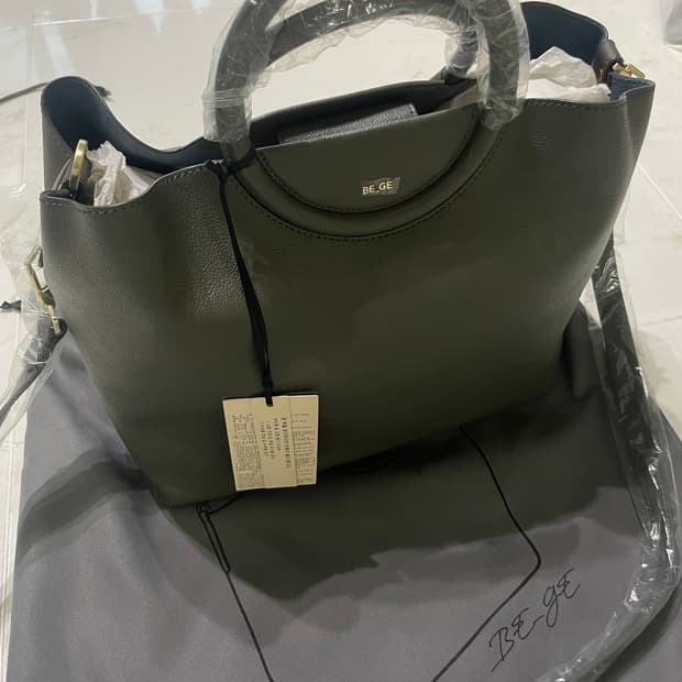 BE_GE 그레이 토트백 새상품입니다.