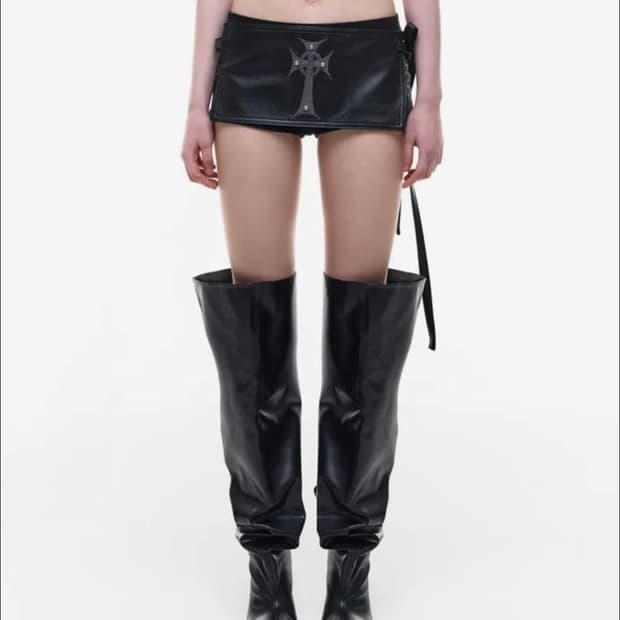 Opus 0012 오퍼스 0012 레더 랩스커트