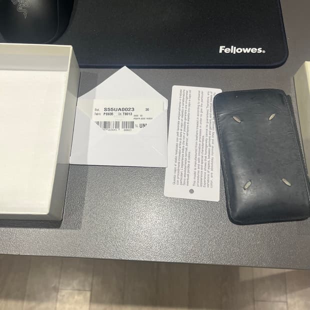 메종 마르지엘라 지퍼 카드지갑