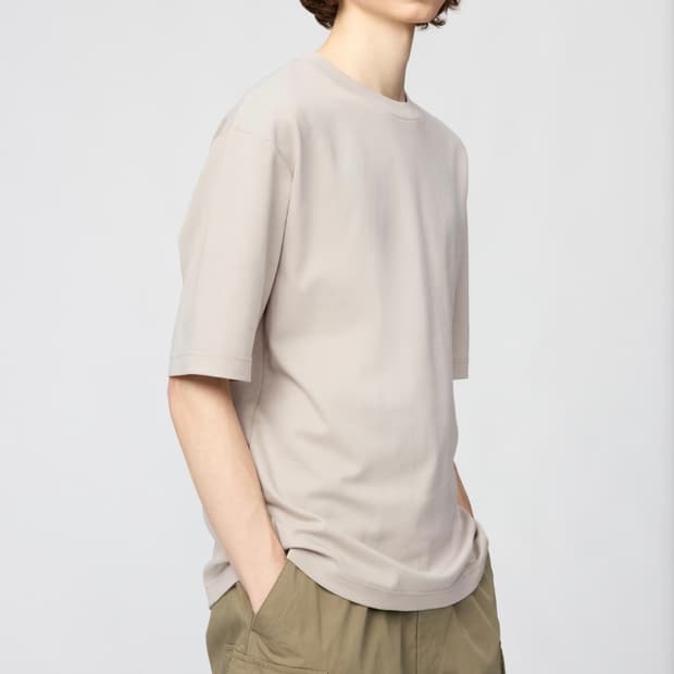 남성) UNIQLO 코튼 에어리즘 오버사이즈 크루넥 티셔츠