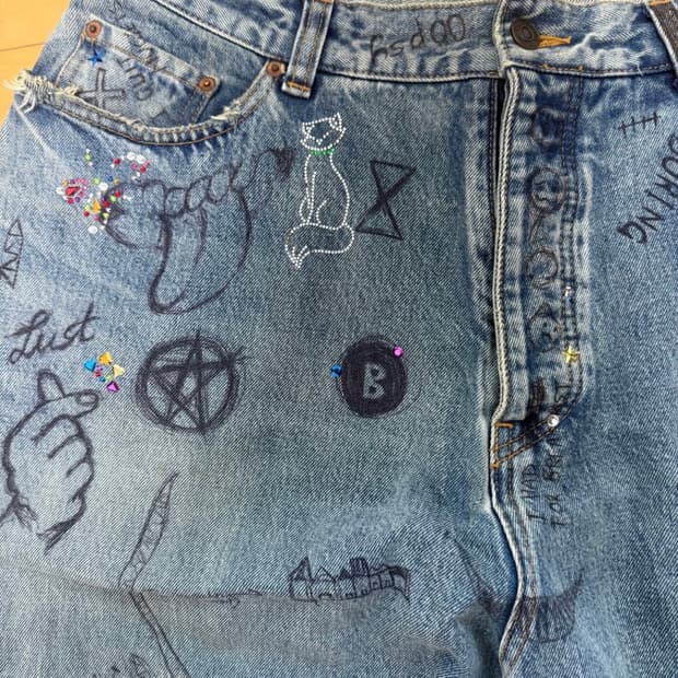 구매) 발렌시아가 라인스톤 배기팬츠