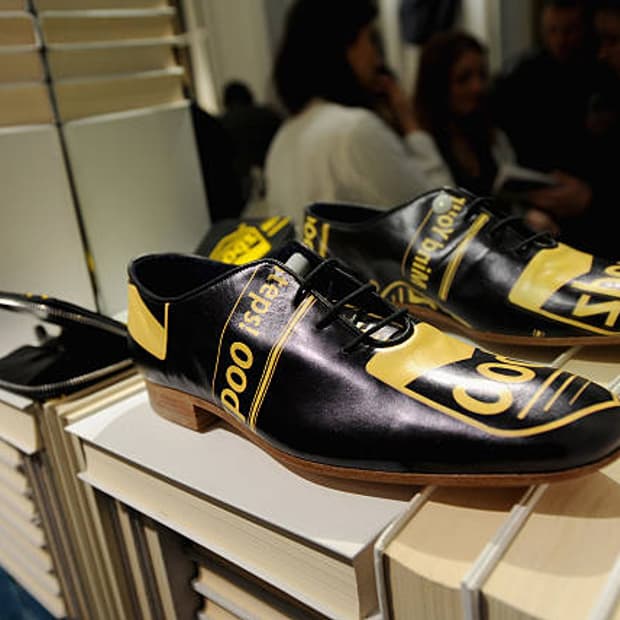 08SS Martin Margiela 'UPS' Oxford shoes