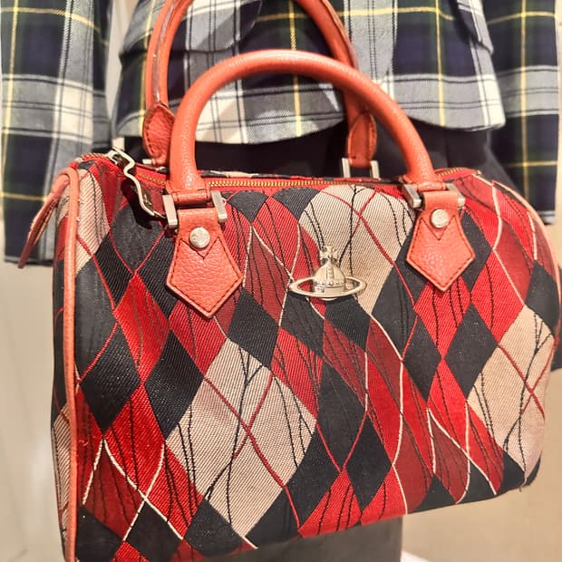 비비안웨스트우드 아가일 체크무늬 orb백