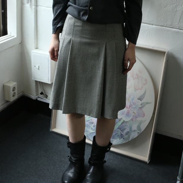 아네스베 플리츠 스커트 