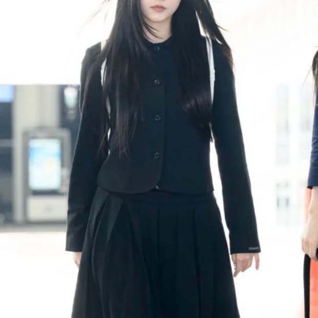코이세이오 셋업 (뉴진스 해린 착용)