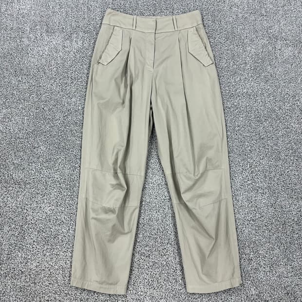 Fabiana Filippi ITALY 면바지
