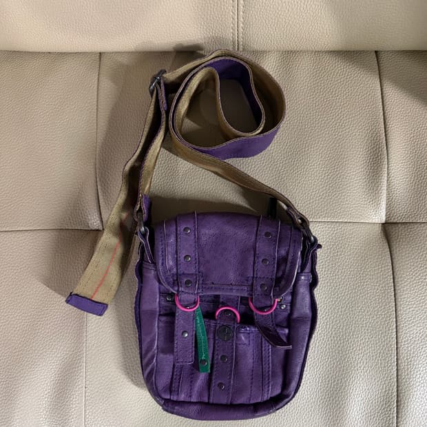 Tough stud detail purple crossbag