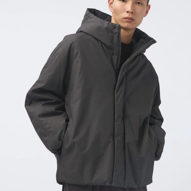 (L) 유니클로U 퍼프테크 볼륨파카 다크그레이